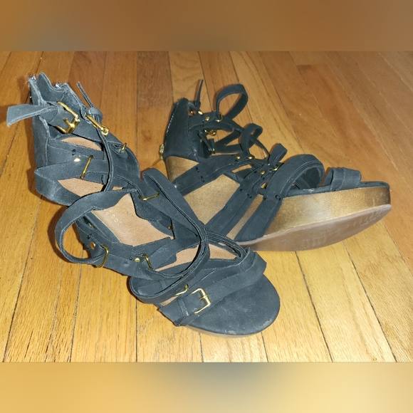 Matt Bernson 'Marion' Black Strappy Vegan Leather Platform Wedges  - Size 8 - Picture 7 of 10